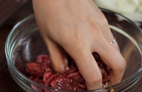 Sáng tạo trong cách thưởng thức với sữa gừng cốc đu đủ