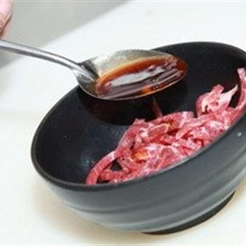 Cách làm sashimi bò trộn