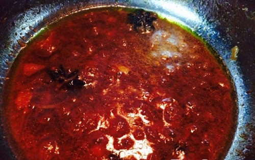 Sấu chín dầm  món ngon ứa nước miếng ngày thu Hà Nội