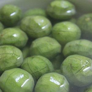 Cách làm sấu ngâm đường gừng