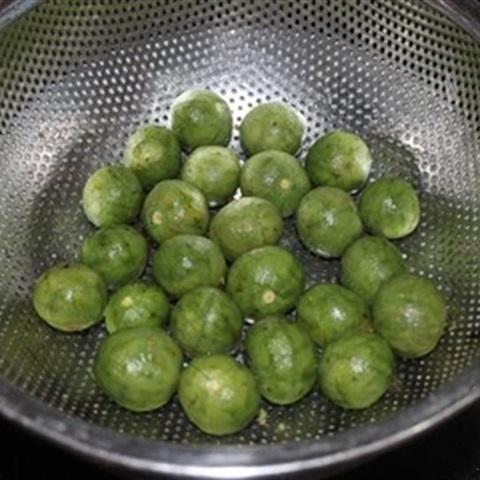 Cách làm sấu ngâm mắm ớt