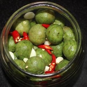 Cách làm sấu ngâm mắm ớt