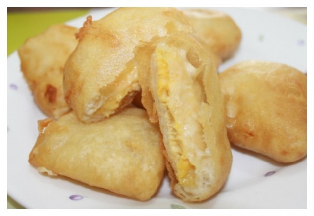 Sầu riêng cuộn chiên giòn