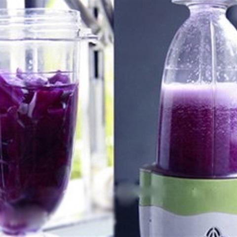 Cách làm sinh tố bắp cải tím