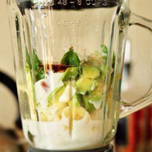 Cách làm sinh tố bơ chuối