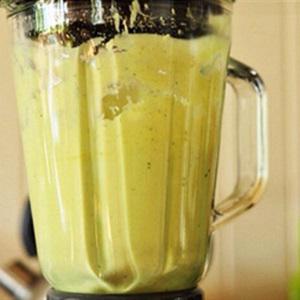 Cách làm sinh tố bơ chuối