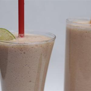 Cách làm sinh tố cà chua chanh tươi mật ong