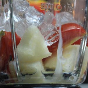 Cách làm sinh tố cà chua lê