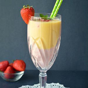 Cách làm sinh tố dâu tây xoài