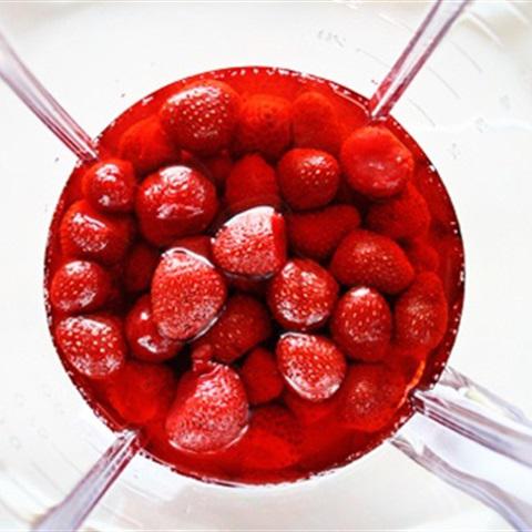 Cách làm sinh tố dây tây ngon