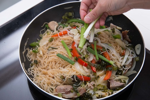 Sinh tố dưa chuột bạc hà ngọt mát cho ngày hè oi ả