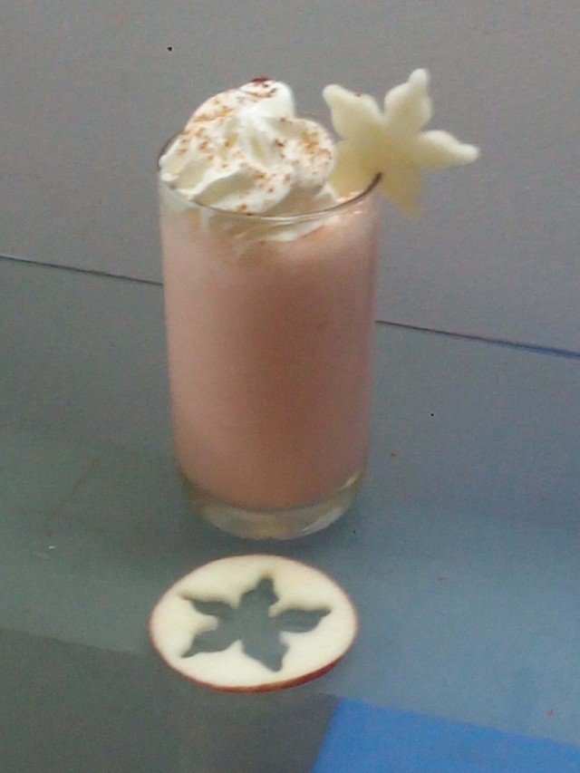 Sinh tố dưa hấu và dừa tươi