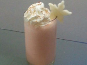 Sinh tố dưa hấu và dừa tươi