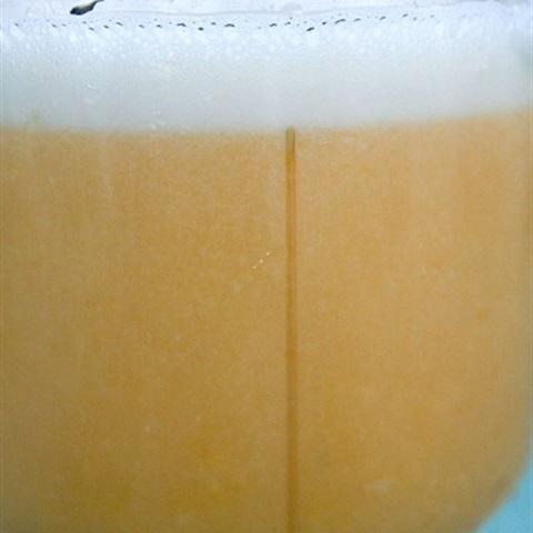 Cách làm sinh tố dưa lưới ruột vàng