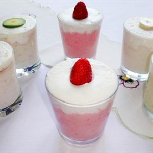 Cách làm sinh tố hoa quả kem tươi