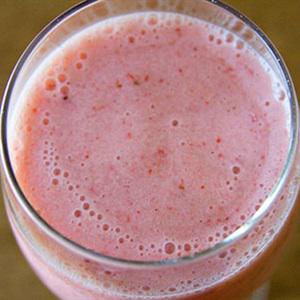 Cách làm sinh tố kem dâu