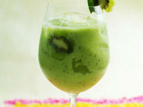 Sinh tố kiwi, bơ