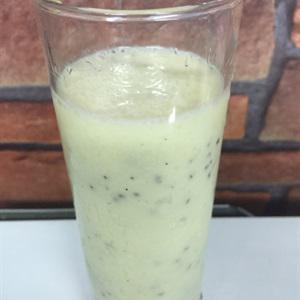 Cách làm sinh tố kiwi và táo