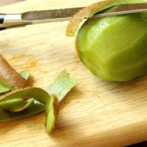 Cách làm sinh tố kiwi