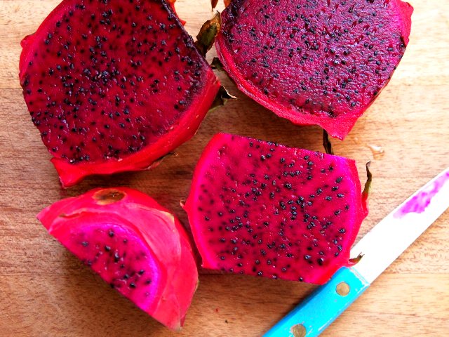 Sinh tố lê củ sen với mật ong giải nhiệt thanh độc cơ thể