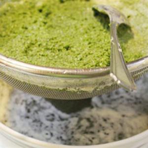 Cách làm sinh tố rau má