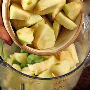 Cách làm sinh tố sữa chua rau quả