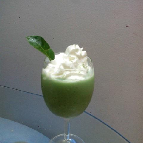 Cách làm sinh tố trà xanh