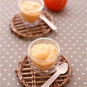 Cách làm sinh tố trái hồng