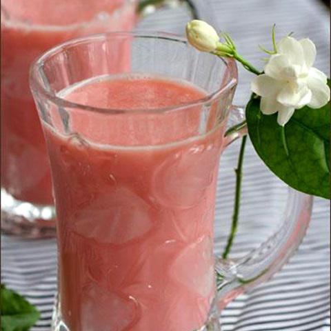 Cách làm sinh tố vải dưa hấu