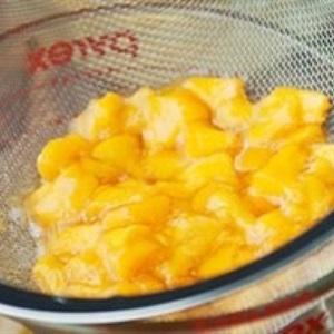 Cách làm siro đào