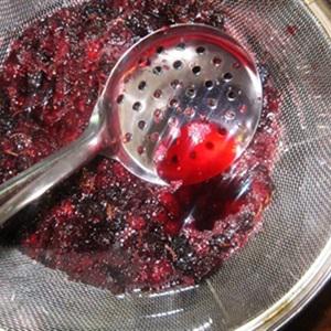 Cách làm siro dâu tằm mát lạnh