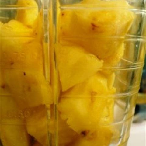 Cách làm smoothie dứa