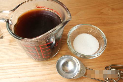 Smoothie hoa hồng dâu tây đẹp mắt ngon miệng