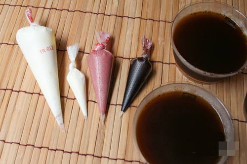 Smoothie hoa hồng dâu tây đẹp mắt ngon miệng