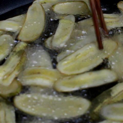 Cách làm snack chuối chiên giòn