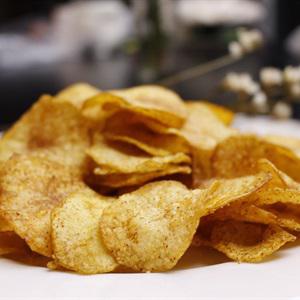 Cách làm snack khoai tây giòn rụm