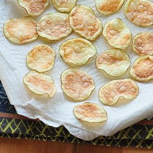 Cách làm snack khoai tây bằng lò vi sóng thơm ngon