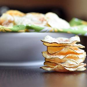 Cách làm snack khoai tây bằng lò vi sóng thơm ngon