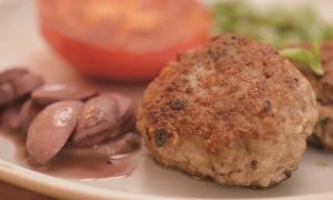 Snack mì que giòn ngon vô đối ai ăn cũng nghiền