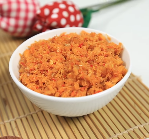 Snack mì tôm thịt bò giòn rụm nhâm nhi bao nhiêu cũng không chán