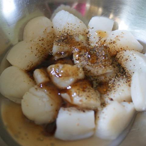 Cách làm sò điệp xào bông cải xanh