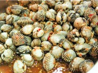 Sò huyết cháy tỏi