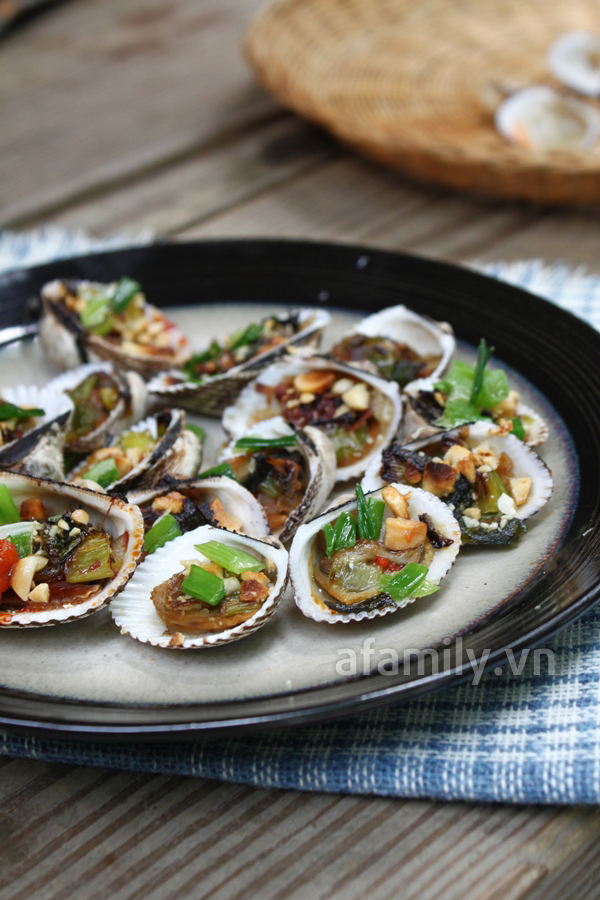 Sò huyết nướng hành mỡ - nhậu mà bổ