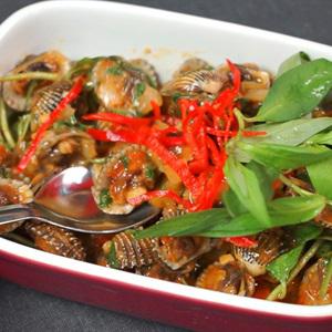 Cách làm sò huyết sốt bơ đậu phộng