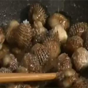 Cách làm sò huyết xào me