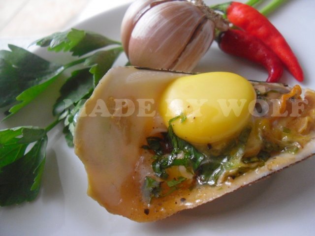 Sò xoắn hấp muối sốt chanh