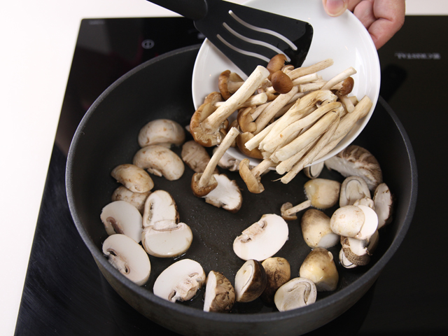 Sorbet men gạo đỏ nồng đậm hương vị nho