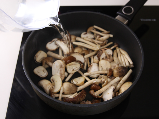 Sorbet men gạo đỏ nồng đậm hương vị nho