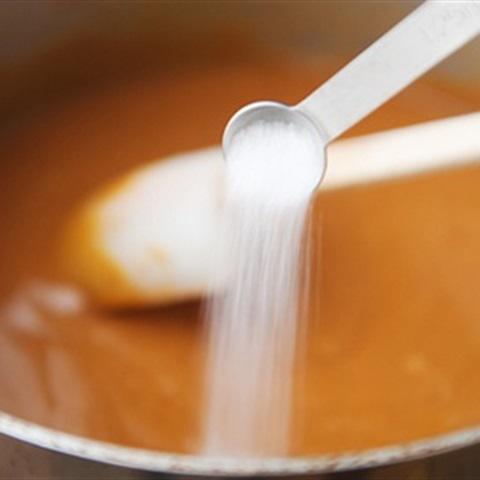Cách làm sốt caramel đậu phộng