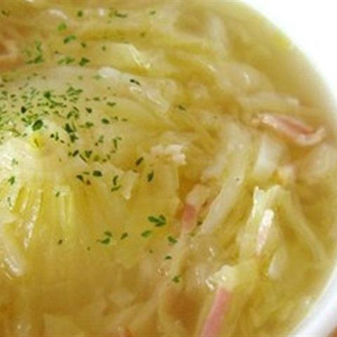 Cách làm soup bắp cải và hành tây